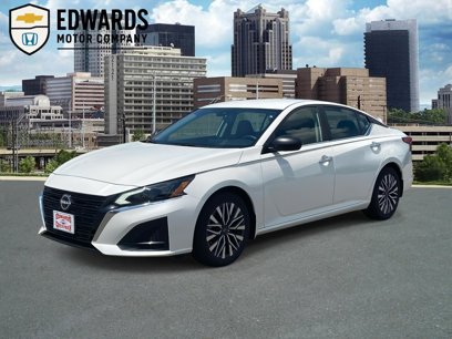 Used 2024 Nissan Altima 2.5 SV