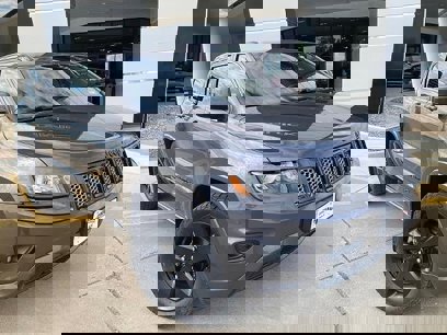 Used 2015 Jeep Grand Cherokee Altitude