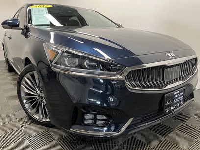 Used 2017 Kia Cadenza Limited