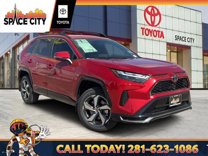 New 2025 Toyota RAV4 SE
