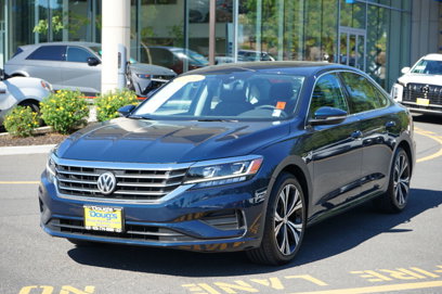 Used 2021 Volkswagen Passat 2.0T SE