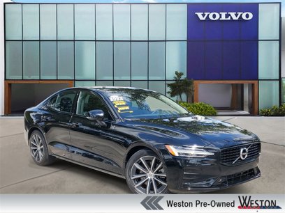 Certified 2022 Volvo S60 B5 Momentum