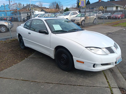 Used 2005 Pontiac Sunfire Coupe w/ 1SB Preferred Equipment Group