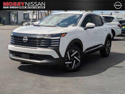 New 2025 Nissan Kicks SV