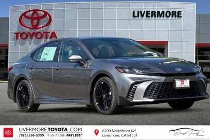 New 2025 Toyota Camry SE