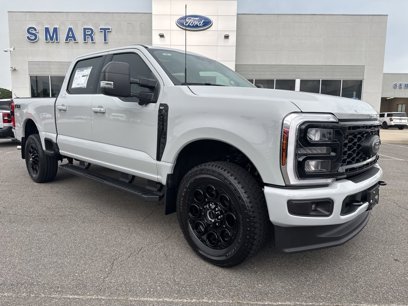 New 2025 Ford F250 XLT w/ Black Appearance Package