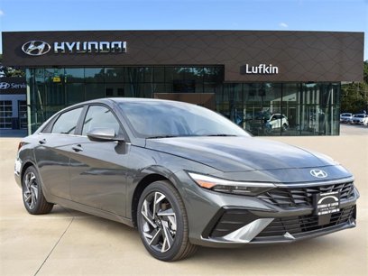 New 2025 Hyundai Elantra Limited