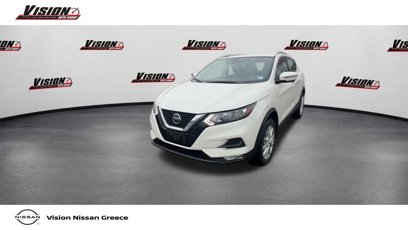Used 2022 Nissan Rogue Sport SV w/ Technology Package
