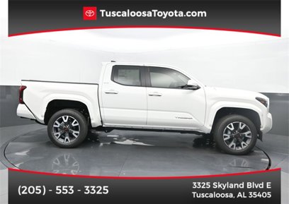 New 2025 Toyota Tacoma SR5