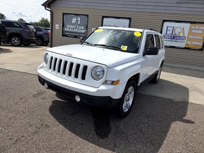 Used 2015 Jeep Patriot Latitude w/ Sun/Sound Group