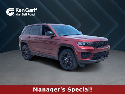 Used 2024 Jeep Grand Cherokee Altitude