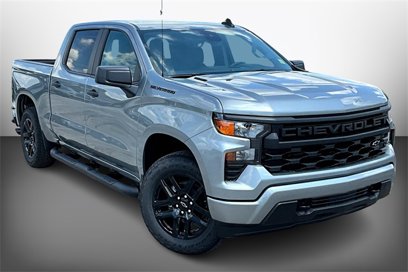New 2026 Chevrolet Silverado 1500 Custom w/ Turbomax Blackout Package