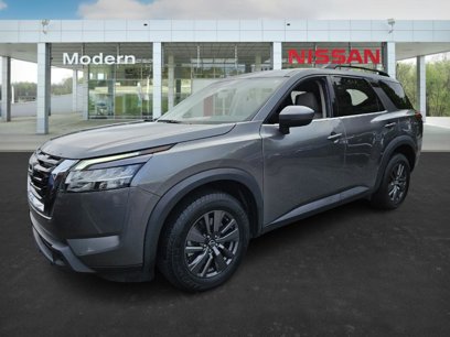 Used 2022 Nissan Pathfinder SV