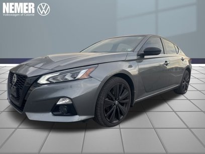 Used 2022 Nissan Altima 2.5 SR w/ Midnight Edition Package