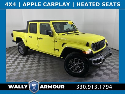 Used 2024 Jeep Gladiator Sport w/ Dual Top Group