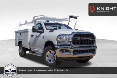New 2024 RAM 3500 Tradesman w/ Chrome Appearance Group