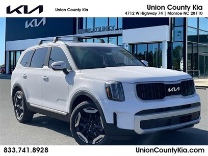 New 2025 Kia Telluride EX w/ EX Captain's Chair Package