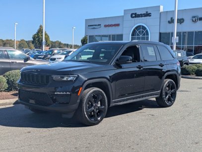 New 2025 Jeep Grand Cherokee Limited w/ Black Appearance Package