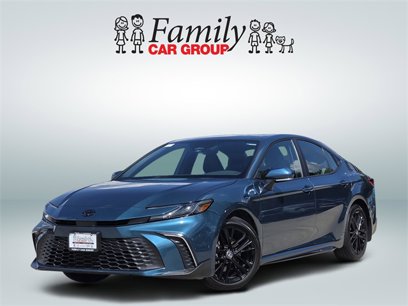 Used 2025 Toyota Camry SE