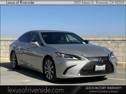 Used 2021 Lexus ES 300h w/ Premium Package