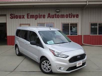 Used 2022 Ford Transit Connect XLT
