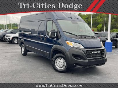 New 2025 RAM ProMaster 3500 w/ Premium Convenience Group
