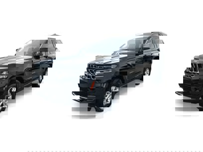 New 2025 Jeep Grand Cherokee Laredo w/ Luxury Tech Group I