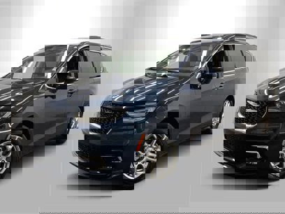 Used 2022 Chrysler Pacifica Touring-L