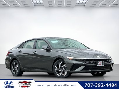 New 2025 Hyundai Elantra Limited