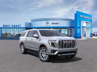 New 2025 GMC Yukon XL Denali w/ Sun & Power Step Package