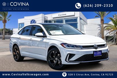 New 2025 Volkswagen Jetta SE