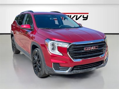 Used 2022 GMC Terrain SLE w/ Driver Convenience Package