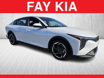 New 2025 Kia K4 EX