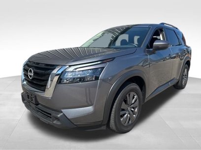 Used 2024 Nissan Pathfinder SV