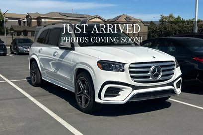 New 2025 Mercedes-Benz GLS 450 4MATIC