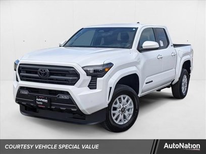 New 2024 Toyota Tacoma SR5