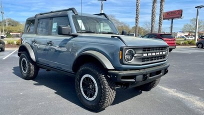 New 2024 Ford Bronco Black Diamond w/ Sasquatch Package