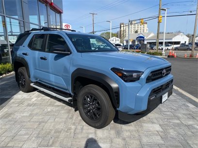 New 2025 Toyota 4Runner SR5