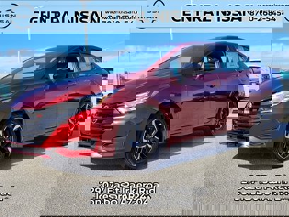 New 2025 Nissan Versa SR w/ Trunk Package