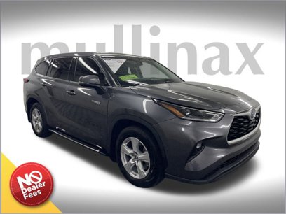 Used 2021 Toyota Highlander LE