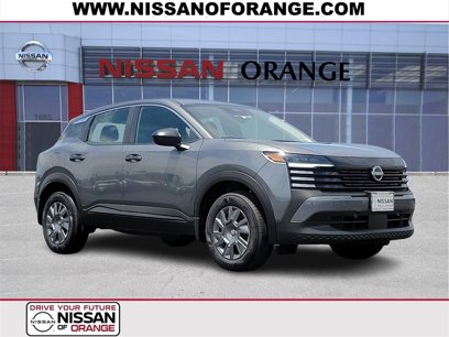New 2025 Nissan Kicks S