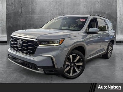 Used 2025 Honda Pilot Touring