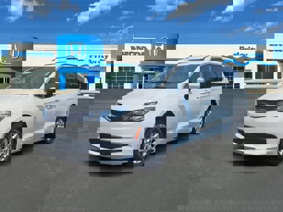 Used 2021 Chrysler Voyager Lxi