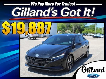 Used 2023 Hyundai Elantra SEL w/ Convenience Package