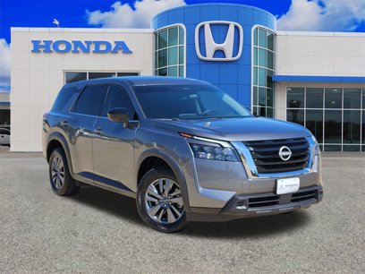Used 2023 Nissan Pathfinder S