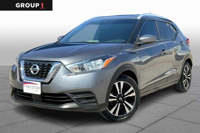 Used 2020 Nissan Kicks SV