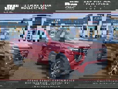 New 2025 GMC Canyon AT4