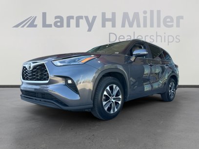 Certified 2024 Toyota Highlander LE