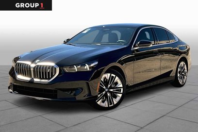 New 2024 BMW i5 eDrive40i w/ Premium Package