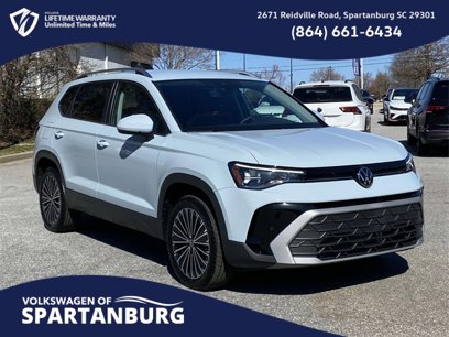 New 2025 Volkswagen Taos SE